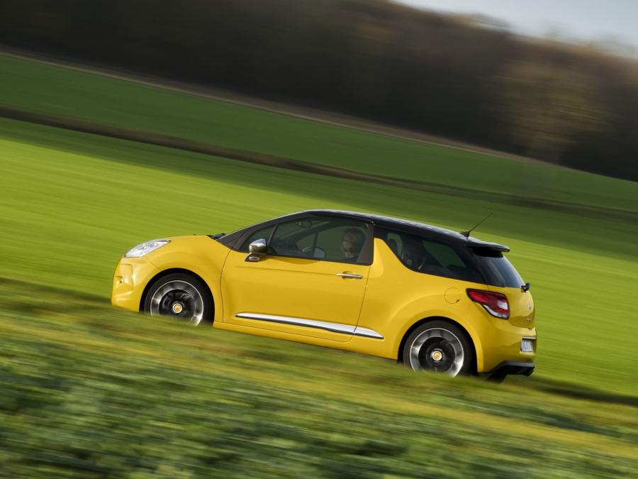  Citroen DS3 2009 года  (фото 6 из 72)